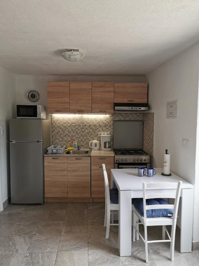 Studio Apartment Mileta Pitve المظهر الخارجي الصورة